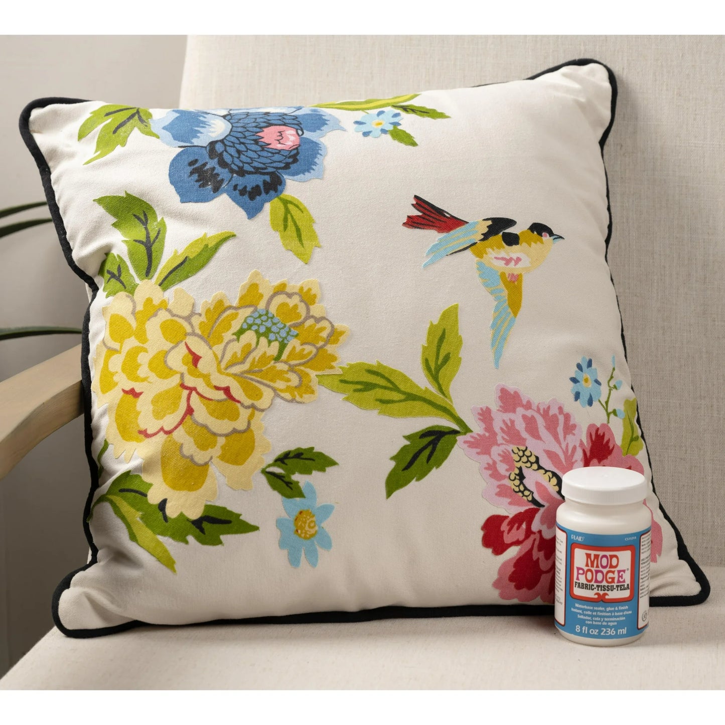 Mod Podge Fabric Decoupage Sealer and Finisher 8 fl oz